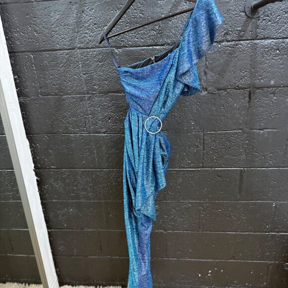 PATBO Metallic One Shoulder Maxi Dress - Picture 5 of 6